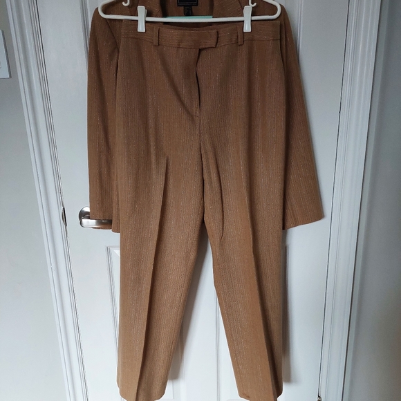 LOUBEN Wool Pants Blazer Suit Set, Brown, Metal Tread Strip Fabric, Size 10 - Picture 5 of 11